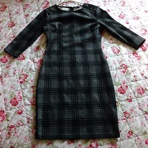 Suzy Shier midi dress